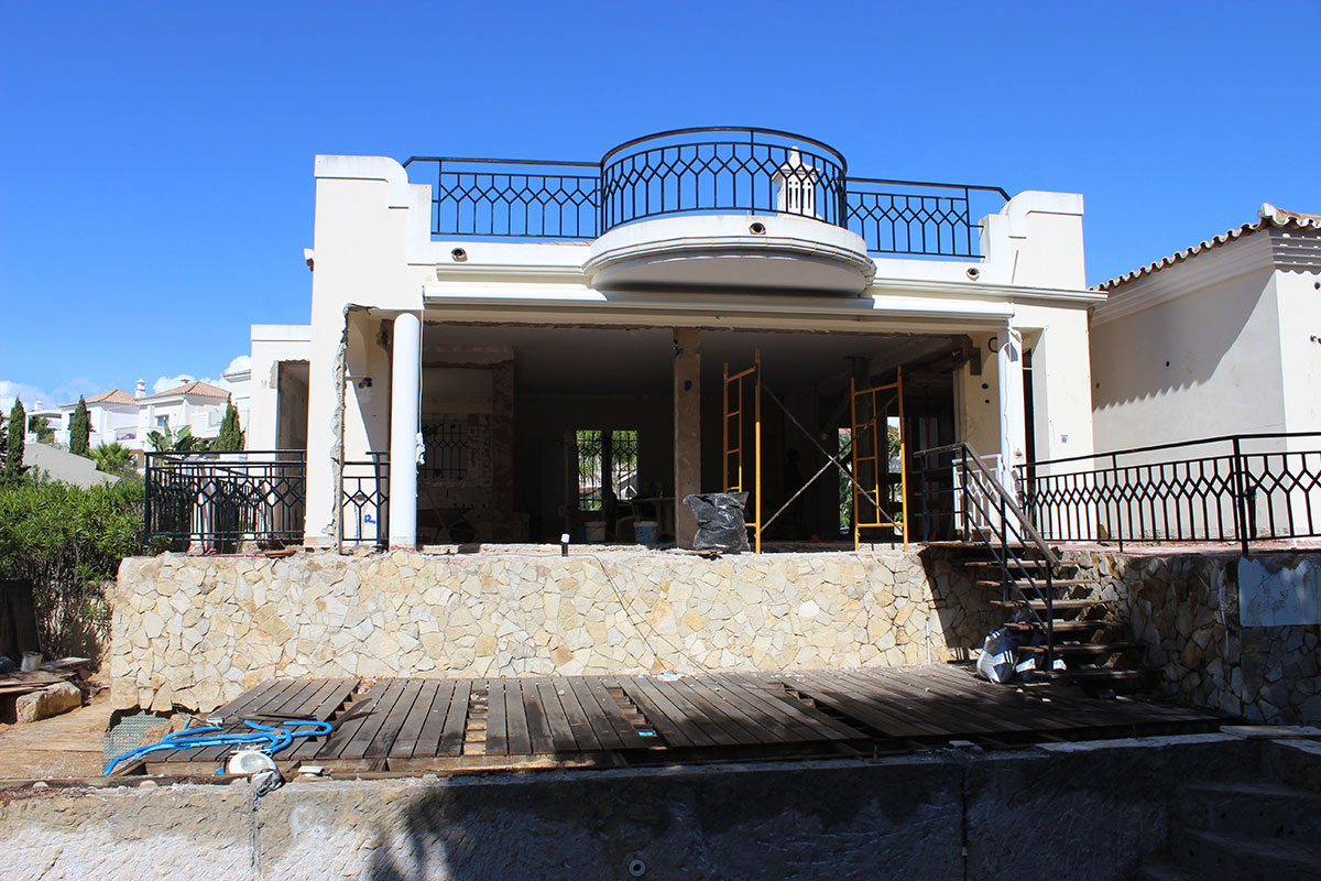 Villa Refurbishment in Quinta das Salinas